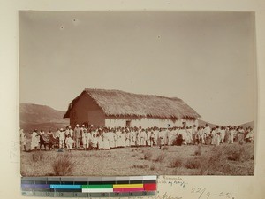 Congregation gathered outside of Zafisoa Church, Isantelovolana, Soavina, Madagascar, 1922-09-22