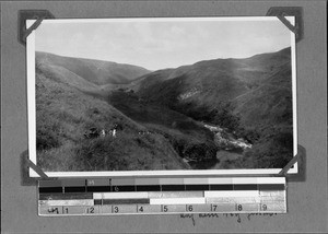 Caravan descending to the Kiwira River, Tanzania, ca.1929-1930