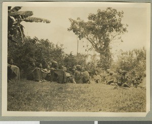 Village service, Eastern province, Kenya, ca.1925