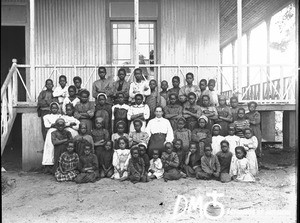 Group of African children in front of the mission house, Catembe, Mozambique, ca. 1896-1911
