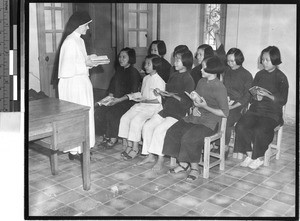 Confirmation class, Loting, China, ca. 1935