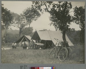 Camping in the Henga Valley, Malawi, 1907