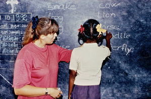 ALCs Skoleprojekt, Tamil Nadu, Sydindien, 1992. Lærer og volontør Conny Stick på arbejde