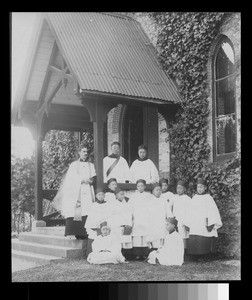 Rev. Pott and choir members, Shanghai, China, 1899