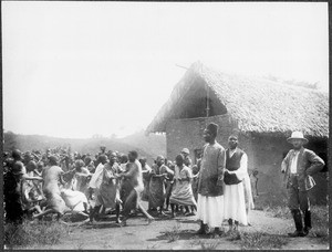 Schoolchildren playing during break, Moango, Tanzania, ca.1911-1914