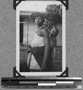 Tembu woman with child, Baziya, South Africa East, January 1934