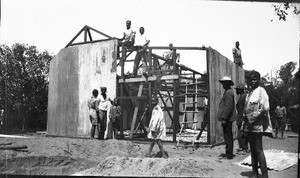 African minister's house under construction, Nwapulane, Mozambique