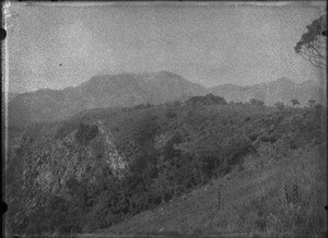 Landscape near Shilouvane, South Africa, ca. 1901-1907