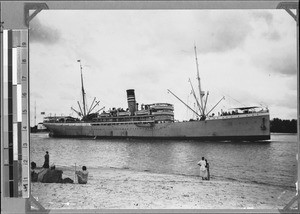 Steamer, Tanzania, East Africa, ca.1898-1914