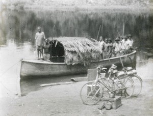 Iron boat, cycles etc. en route Ngombe, Congo, ca. 1900-1915