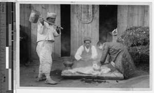 Making rice cakes, Korea, ca. 1920-1940