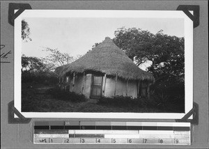 Thatched hut, Marracuene, Mozambique