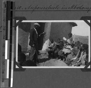 Outdoor school in Mbolompo, Tabase, South Africa East, 1932