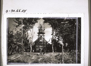 Building the church in Buntok (December 1927)