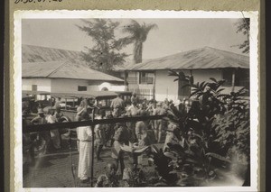 Abfahrt der Seminaristen i. Akropong in die Ferien (Phot. Martin 1930)