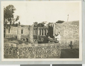 Construction of the church, Chogoria, Kenya, April 1929