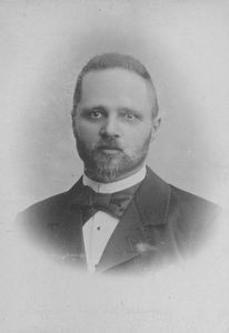 Missionary Sophus Frantz Berg. Came to India 1887. Working places: Tiruvannamalai 1890-1902, wh