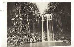 Wasserfall in Begoro