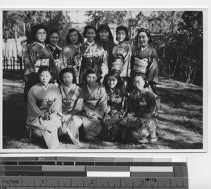 Maryknoll Sister with students at Dalian, China, 1941