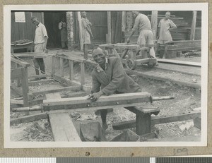 Gaitungu working, Chogoria, Kenya, 1953