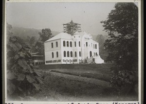 Gouvernementsgebäude in Buea (Kamerun)