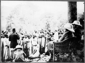 Director Ihmels and wife with schoolchildren in Gonja, Tanzania, 1927