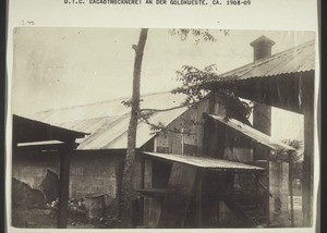 U.T.C. Cacaotrocknerei an der Goldküste, ca. 1908-09