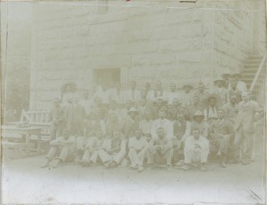 Pupils and teachers of the Leloaleng professional school