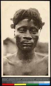 Portrait of a man, Congo, ca.1920-1940