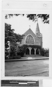 Front view of Sacred Heart Church, Honolulu, Hawaii, ca. 1920-1940