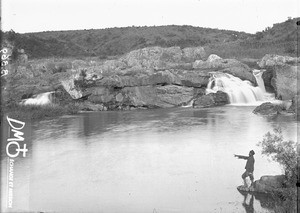 Levubu river, Valdezia, South Africa, ca. 1896-1911