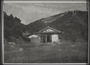 Tea house on a pass between Hoschuwan and Nyenhangli