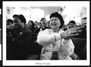 Women clapping, Los Angeles, 1999