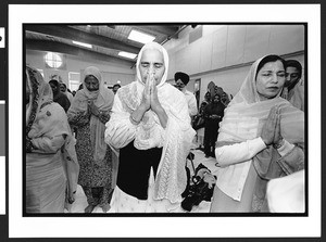 Sikh women at prayer service of National Sikh Foundation at Travilah Elementary School, North Potomac, Maryland, 2002