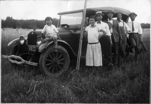 Richard Hahn, Soon Bohk Hur, Hahn Jang Ho and three other men with car