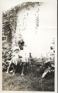 Henry DeYoung with daughter Frances, 1936