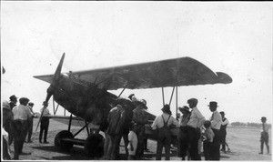 crowd around a plane