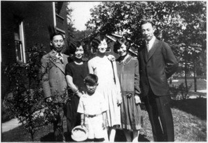 Hahn Jang Ho, Soon Bohk and Sunda Hur, Byun Hoon Chang, Richard Hahn, and a woman