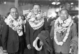 Song Chongik, Hahn Sidea and Charles Ho Kim in Hawaii on their way to Korea after Liberation