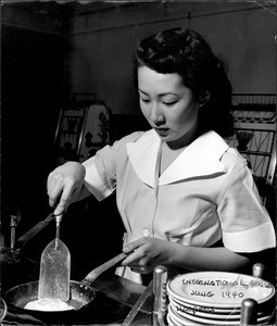 Florence Ahn cooking in International House