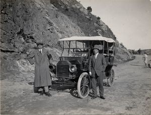 Auto-bus near Konju