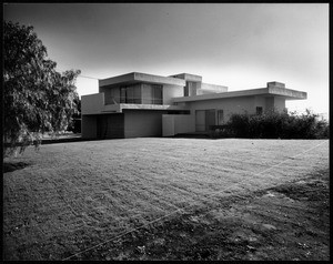 Exterior view of the Fitzpatrick House, Los Angeles, 1936