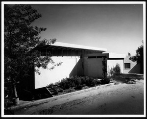 Exterior view of the Walker House, Los Angeles, 1936