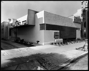 Exterior view of the Sunset Medical Building, Los Angeles, 1936