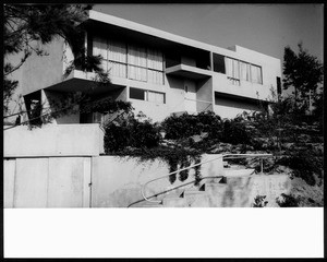 Exterior view of the Oliver House, Los Angeles, 1934