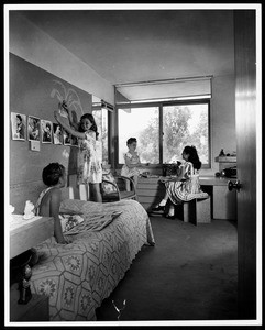 Interior view of the Druckman House, Los Angeles, 1941