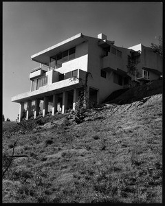 Exterior view of the Walker House, Los Angeles, 1936