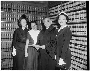 Lawyers admitted to bar, 1954