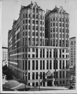 The old Los Angeles Hall of Records is about to die, 1954