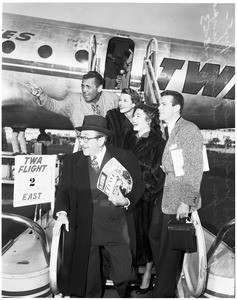 Hollywood Coordinating Committee stars leaving for Eisenhower inauguration, 1953